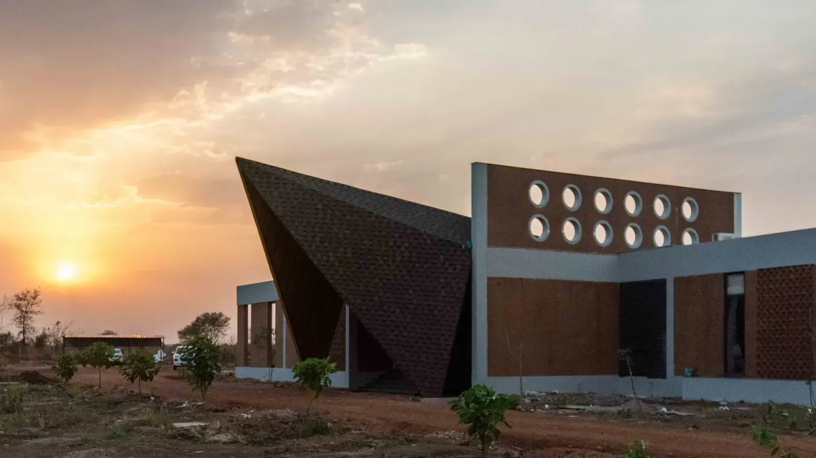 Asmi Villa, main view
