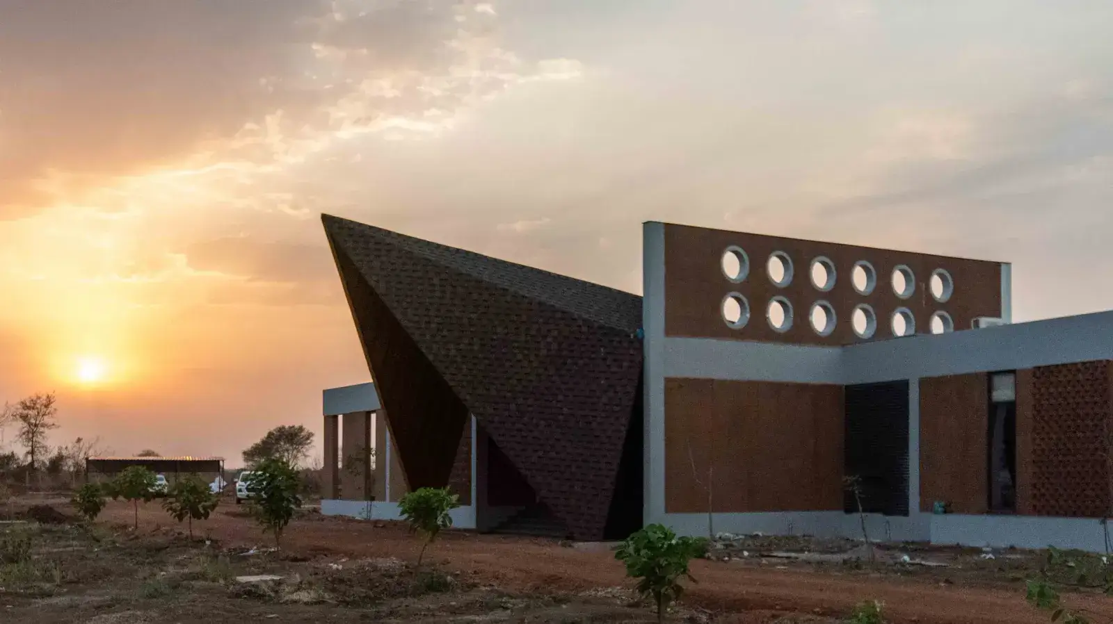 Asmi Villa, main view