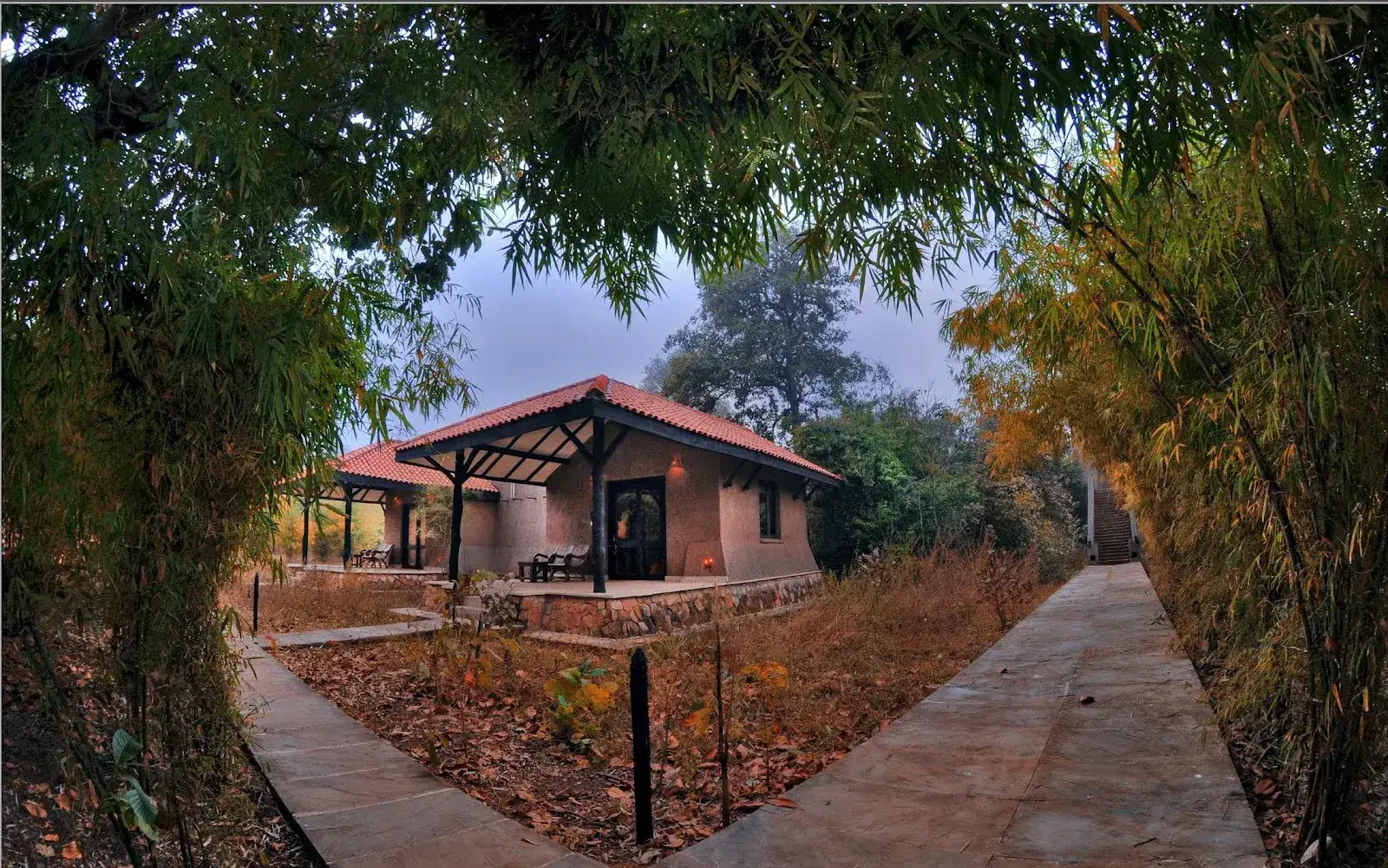 Kings Lodge - Bandhavgarh, photo 8