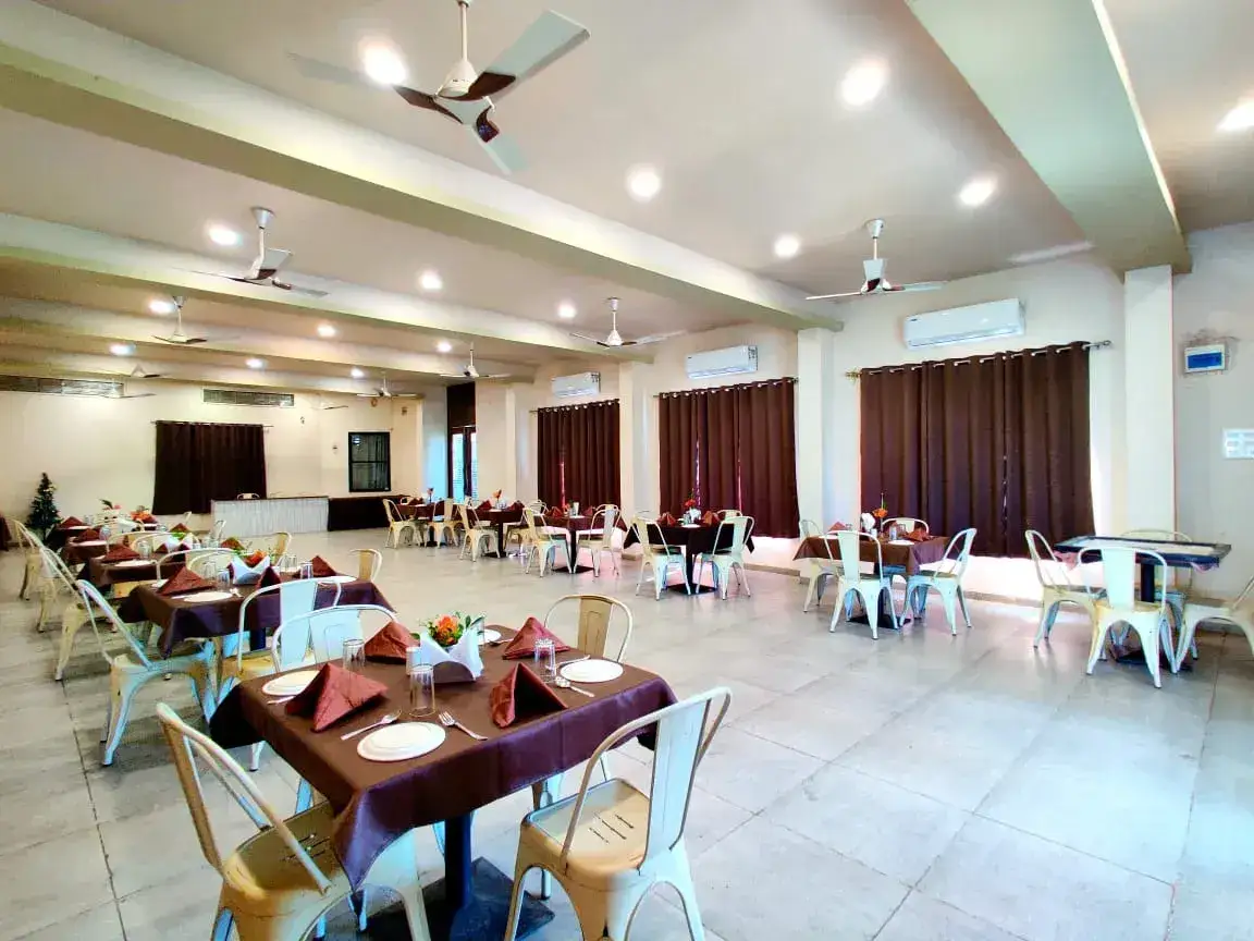 Royal Karhandla Resort, photo 11