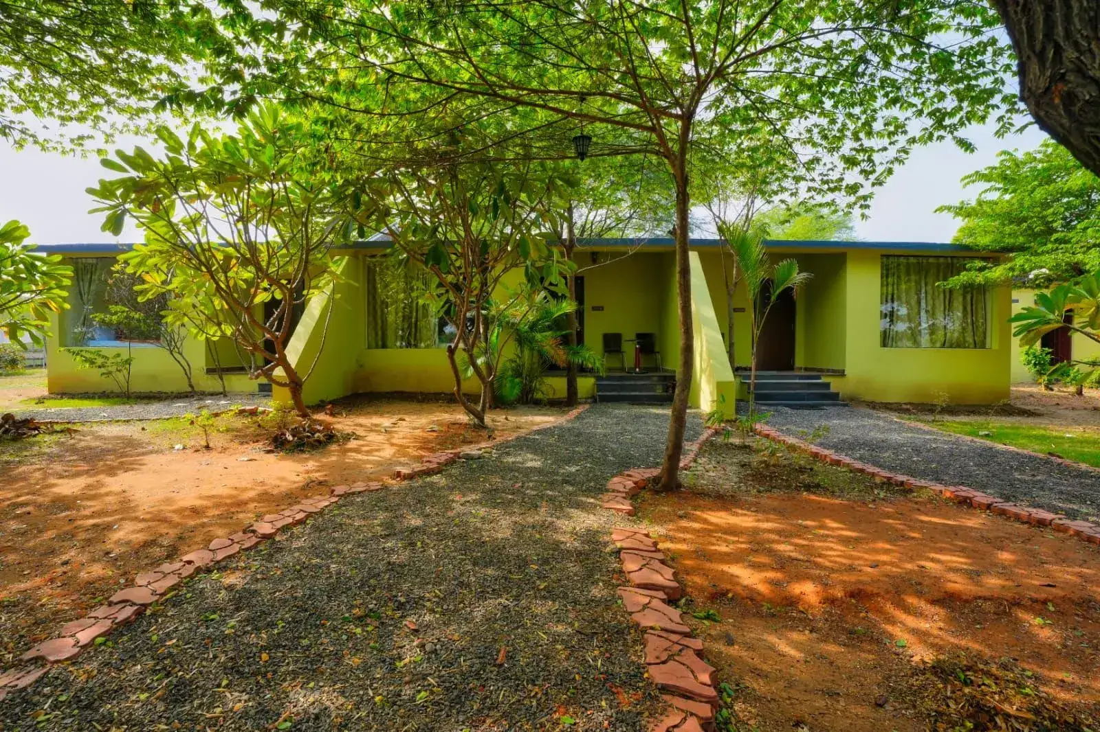 Teliya Jungle Resort, main view