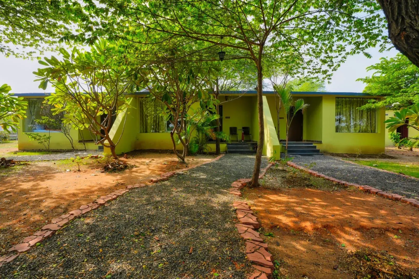 Teliya Jungle Resort, main view