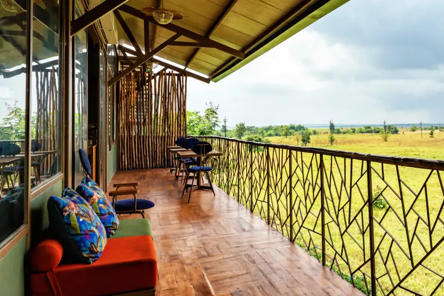 Manicured lawns and native planting at a luxury stay, Tadoba