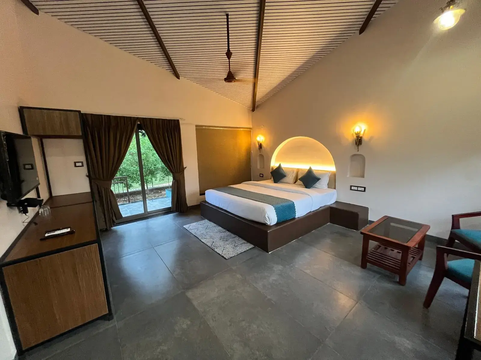 Cottage room at a resort near Turia