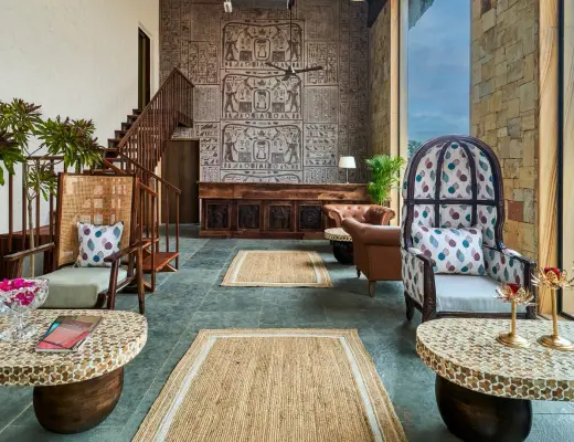 Semi-luxury jungle resort near Tadoba