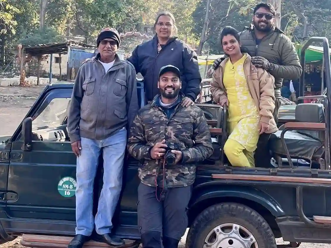 Excited traveler sharing their positive feedback about the incredible wildlife experience with Wild Excursions
